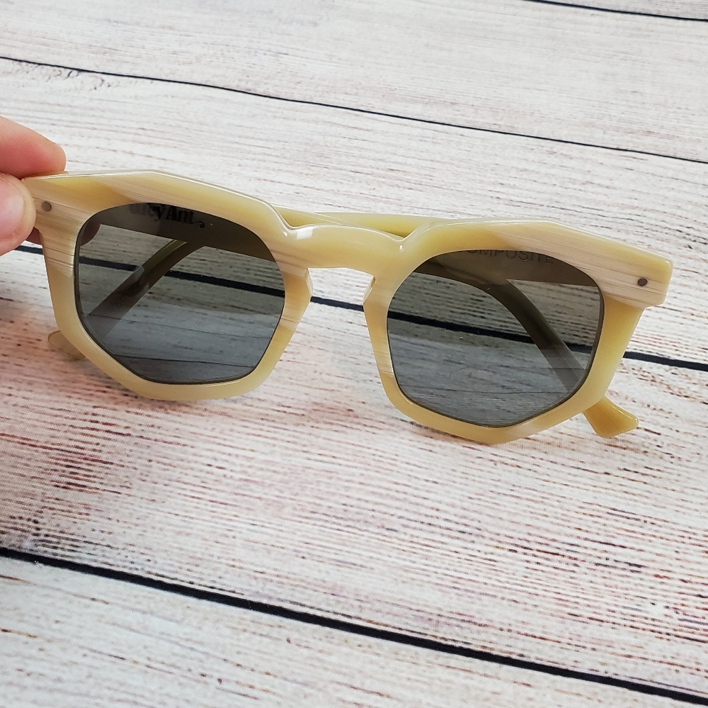 Grey Ant | Hexagonal sunglasses ("Composite" model in Ivory)